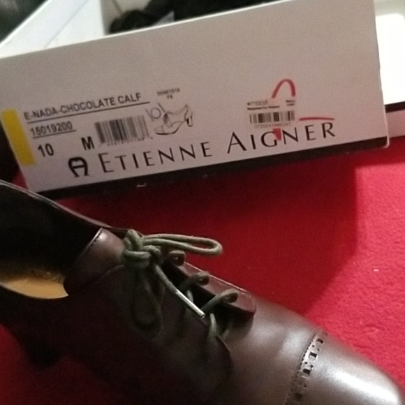 Shoes - Picture 5 of 5